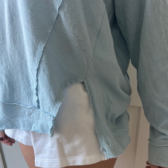 Urban Outfitters Raw-Edge Long Sleeve Tee - Picture 3 of 5